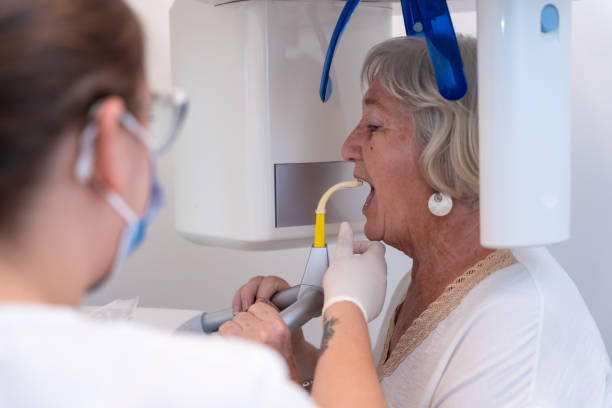 Best Emergency Treatment for Oral Infections in Interlachen, FL